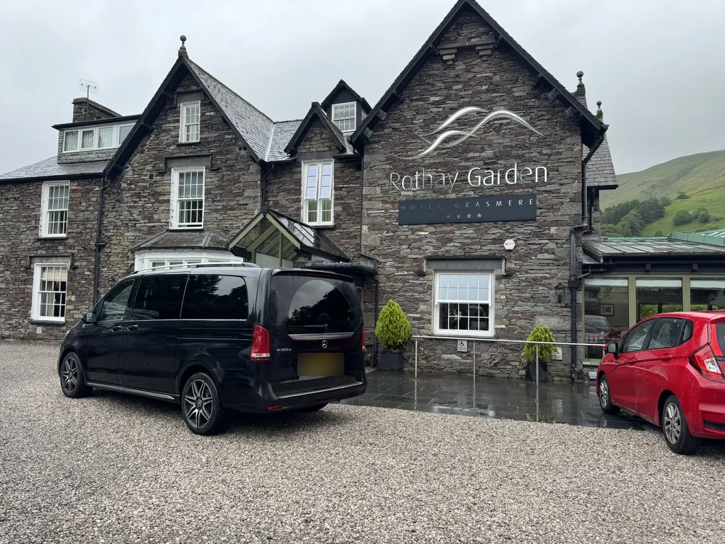 Lake District chauffeur tour: Mercedes V-Class at a hotel in Grasmere, Cumbria